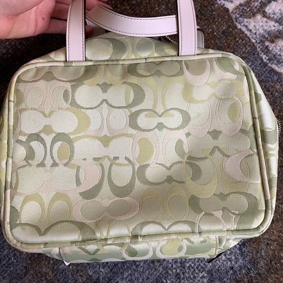 Coach Makeup Bag! Super unique and rare. - Picture 5 of 6